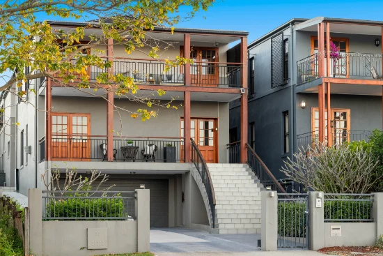 205 Agnew Street, Morningside, Qld 4170