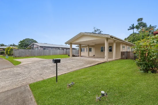 205 Robert Road, Bentley Park, Qld 4869