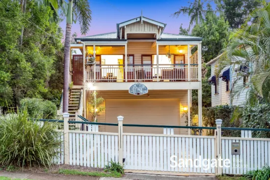 206 Brighton Road, Sandgate, Qld 4017