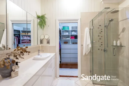 206 Brighton Road, Sandgate, Qld 4017-Image