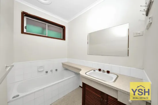 206  Heaths Road, Hoppers Crossing, Vic 3029-Image