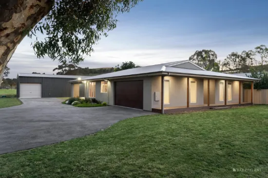 2064 Donnybrook Road, Yan Yean, Vic 3755