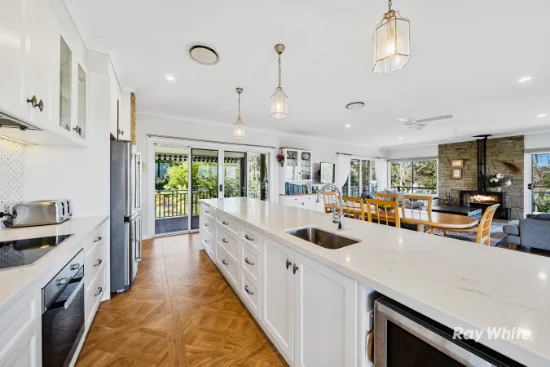 207-211 Daisy Hill Road, Daisy Hill, Qld 4127 - For Sale