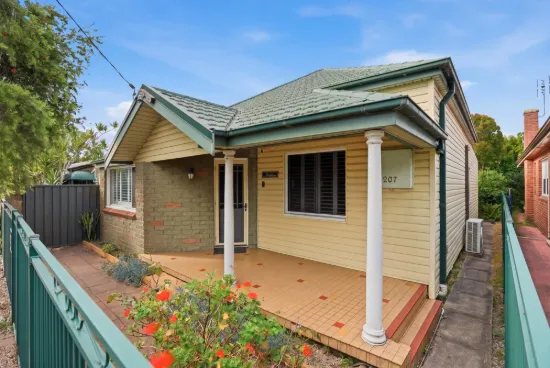 207 Broadmeadow Road, Broadmeadow, NSW 2292