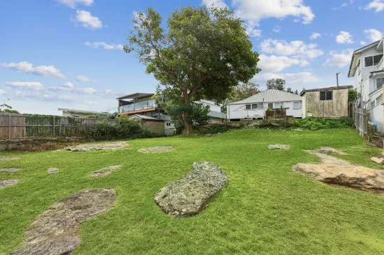 207 Headland Road, North Curl Curl, NSW 2099