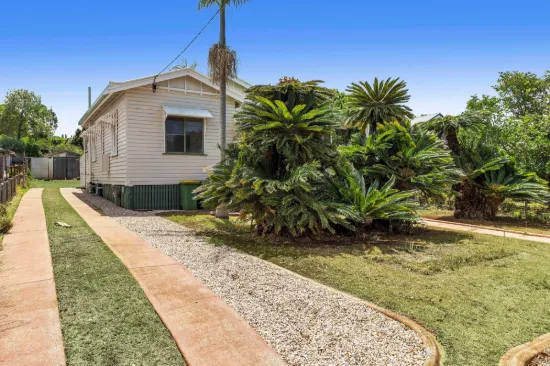 207 West Street, Harristown, Qld 4350
