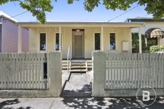 208 Doveton Crescent, Soldiers Hill, Vic 3350