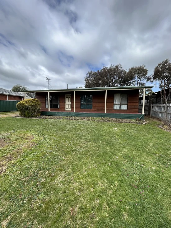 208 NORTH BOUNDARY Road, Hamilton, Vic 3300