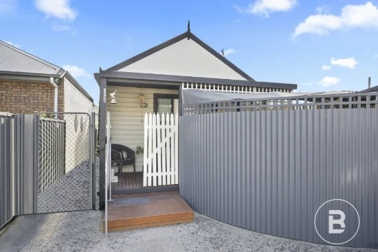 208A La Trobe Street, Redan, Vic 3350 - For Rent