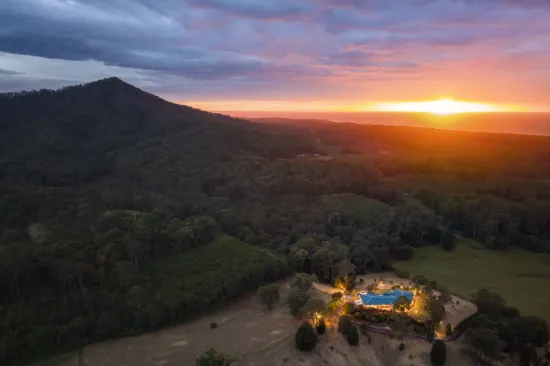 209 East West Road, Valla, NSW 2448