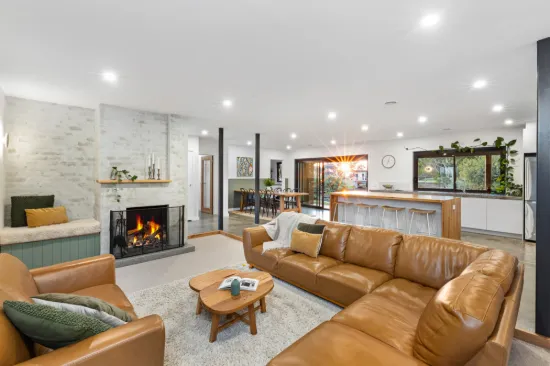 209 Sim Street, Black Hill, Vic 3350