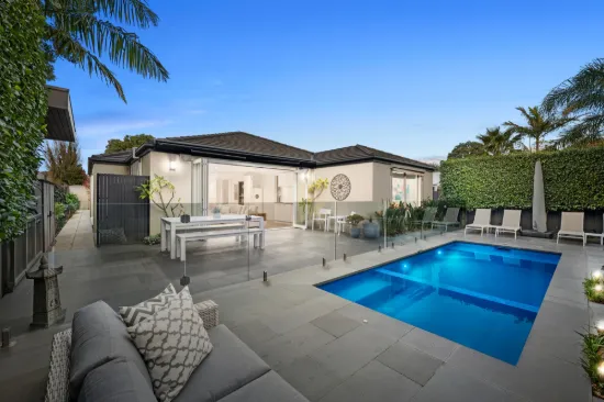209 Tramway Parade, Beaumaris, Vic 3193