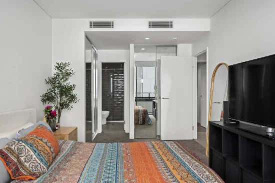 2098/48 Skyring Terrace, Newstead, Qld 4006-Image