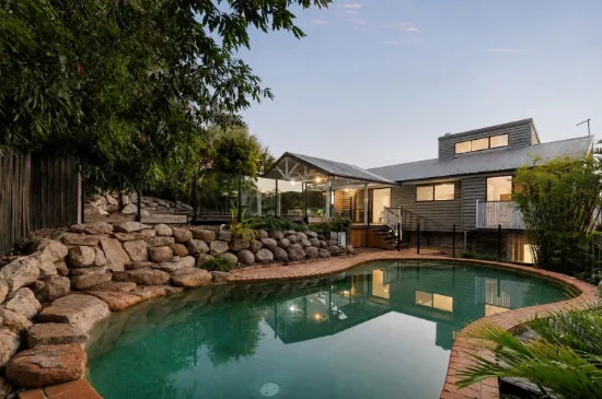 20A Monoplane Street, Ashgrove, Qld 4060