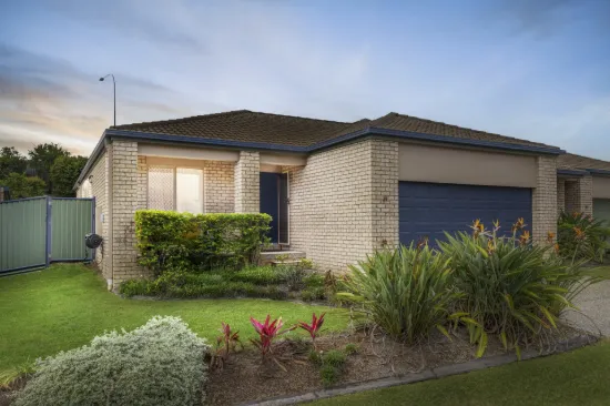 21/1 Archipelago Street, Pacific Pines, Qld 4211
