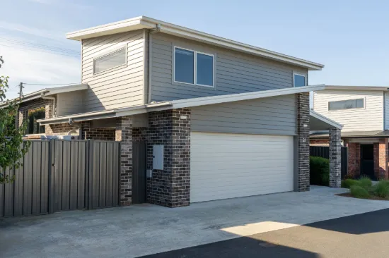 21/169 Steele Street, Devonport, Tas 7310