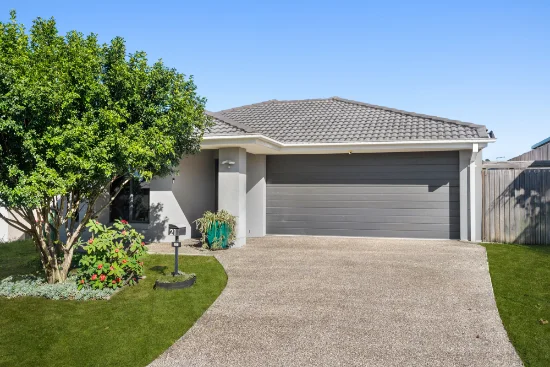 21 Allerton Park Drive, Park Ridge, Qld 4125