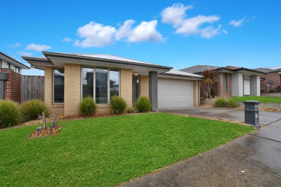 21 Ambleside Way, Officer, Vic 3809