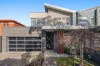 21 Balmoral Avenue, Strathmore, Vic 3041