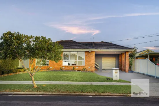 21 Bamford Avenue, Westmeadows, Vic 3049