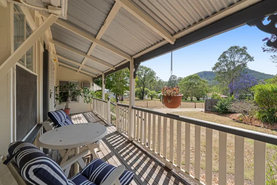 21 Barbour Street, Esk, Qld 4312