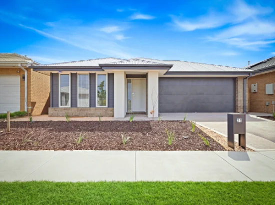 21 Basque Drive, Thornhill Park, Vic 3335