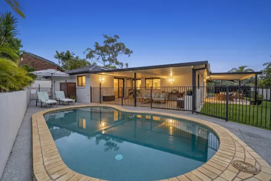 21 Binalong Drive, Ashmore, Qld 4214