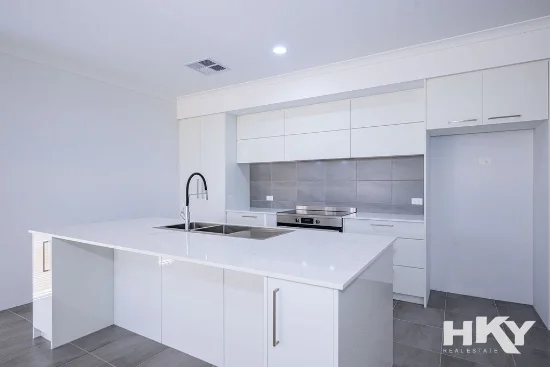 21 Bluebell Terrace, Bullsbrook, WA 6084 - For Rent