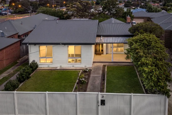 21 Bromley Street, Thomson, Vic 3219