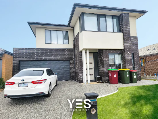 21 Cinema Street, Clyde North, Vic 3978 - For Rent