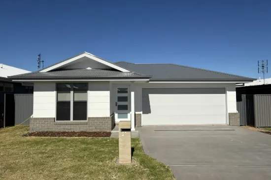 21 Cove Circuit, Dubbo, NSW 2830