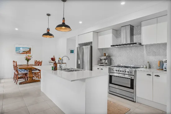 21 Dent Crescent, Cumbalum, NSW 2478