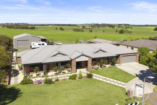 21 Diamond Drive, Cardigan Village, Vic 3352