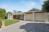 21 Duchess Walk, Para Hills, SA 5096