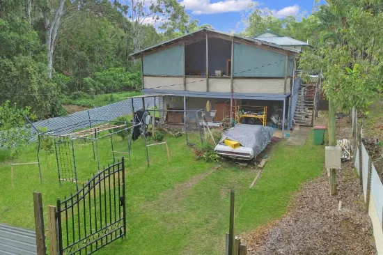 21 Eastern Road, Macleay Island, Qld 4184