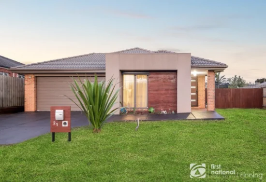 21 Eden Avenue, Skye, Vic 3977