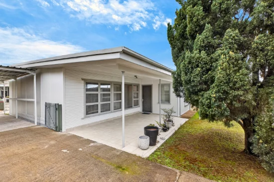 21 Edgar Street, Macquarie Fields, NSW 2564