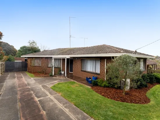 21 Edinburgh Street, Warragul, Vic 3820