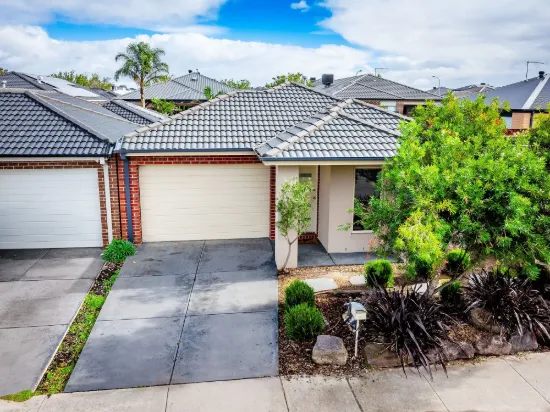 21 Elsey Way, Clyde North VIC 3978-Image