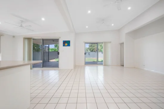 21 Fantail Bend, Nickol, WA 6714