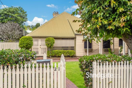 21 First Avenue, Sandgate, Qld 4017