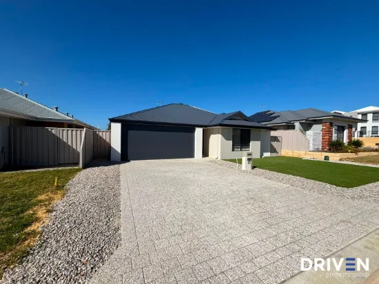 21 Fragrant Street, Hammond Park, WA 6164