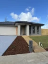 21 Freeman Circuit, Newborough, Vic 3825