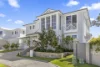 21 Garden Grove, Carrara, Qld 4211
