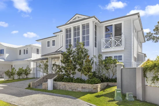 21 Garden Grove, Carrara, Qld 4211