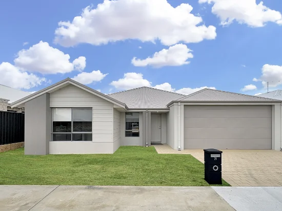 21 Gladstone Approach, Lakelands, WA 6180