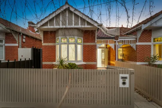 21 Gordon Avenue, Elwood, Vic 3184