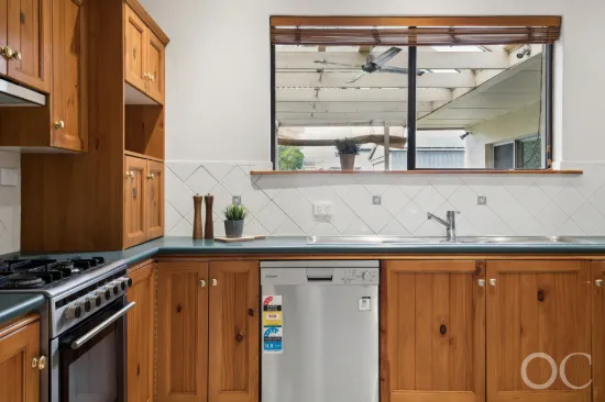 21 Gordon Road, Black Forest, SA 5035-Image