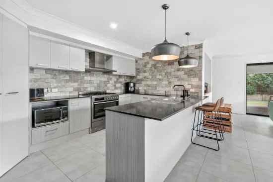 21 Graduation Street, Thrumster, NSW 2444