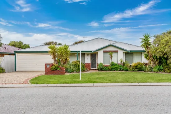 21 Halfmoon Place, Waikiki, WA 6169